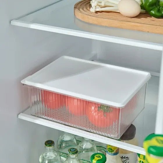 Zomo Sunty stackable fridge organizer bin featuring a clear, stackable design to maximize refrigerator space